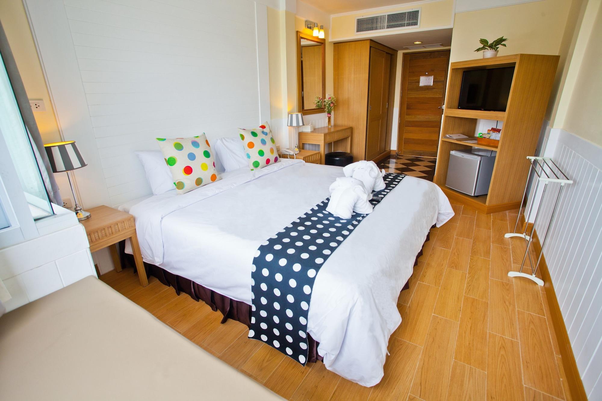 Paradise Hotel Udonthani Екстер'єр фото