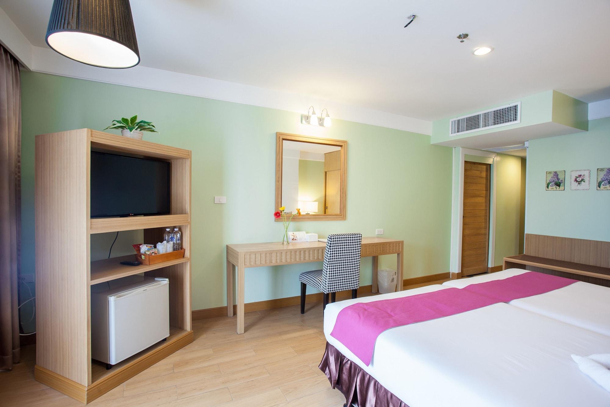 Paradise Hotel Udonthani Екстер'єр фото