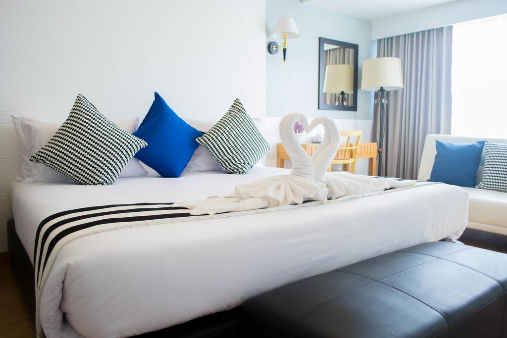 Paradise Hotel Udonthani Екстер'єр фото