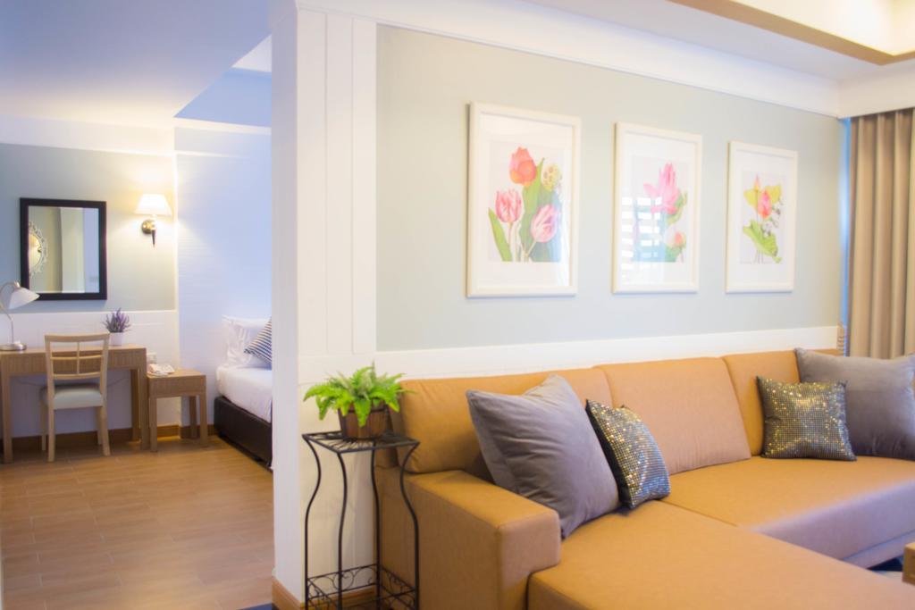 Paradise Hotel Udonthani Екстер'єр фото
