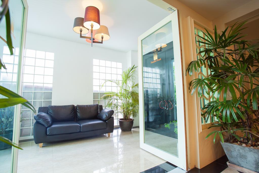 Paradise Hotel Udonthani Екстер'єр фото