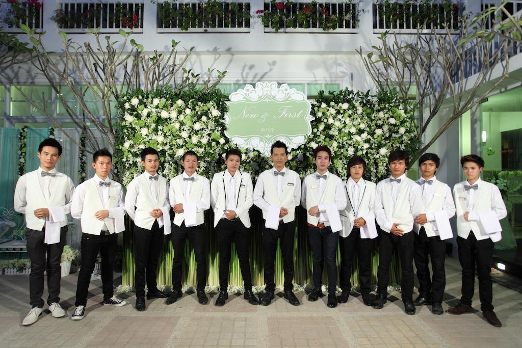 Paradise Hotel Udonthani Екстер'єр фото