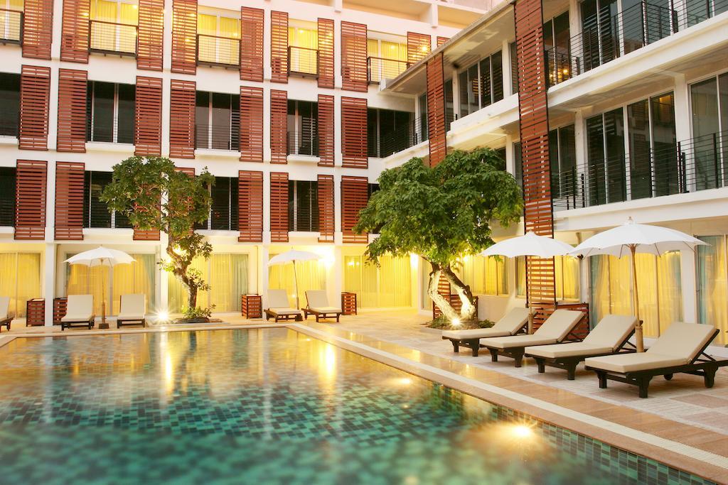 Paradise Hotel Udonthani Екстер'єр фото